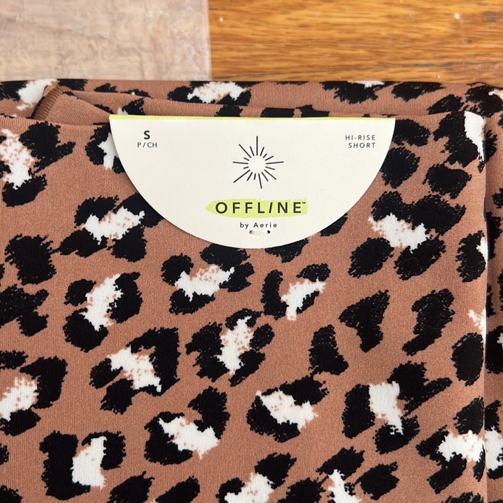 NWT Aerie Offline Neutral Leopard Crossover Leggings Sz S - Picture 6 of 11